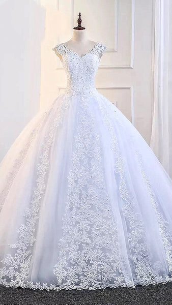 Laura Bridal Couture ”Lace Ball Gown”