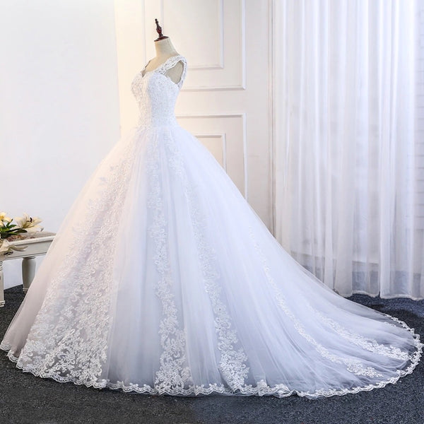 Laura Bridal Couture ”Lace Ball Gown”